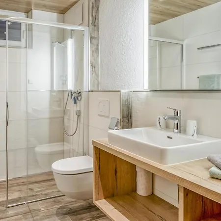 Berg Und Bluete I Apartment Muhlau (Tyrol)